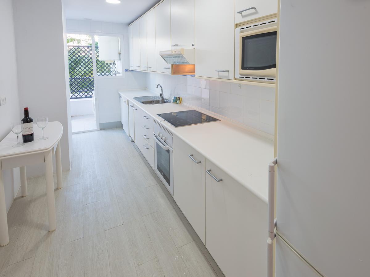 Vacation Marbella I Contemporary Central Apartment, Swimming-Pool, 24-7 Security, A Minute From The Marina, The Sea And Luxury Shopping Bagian luar foto