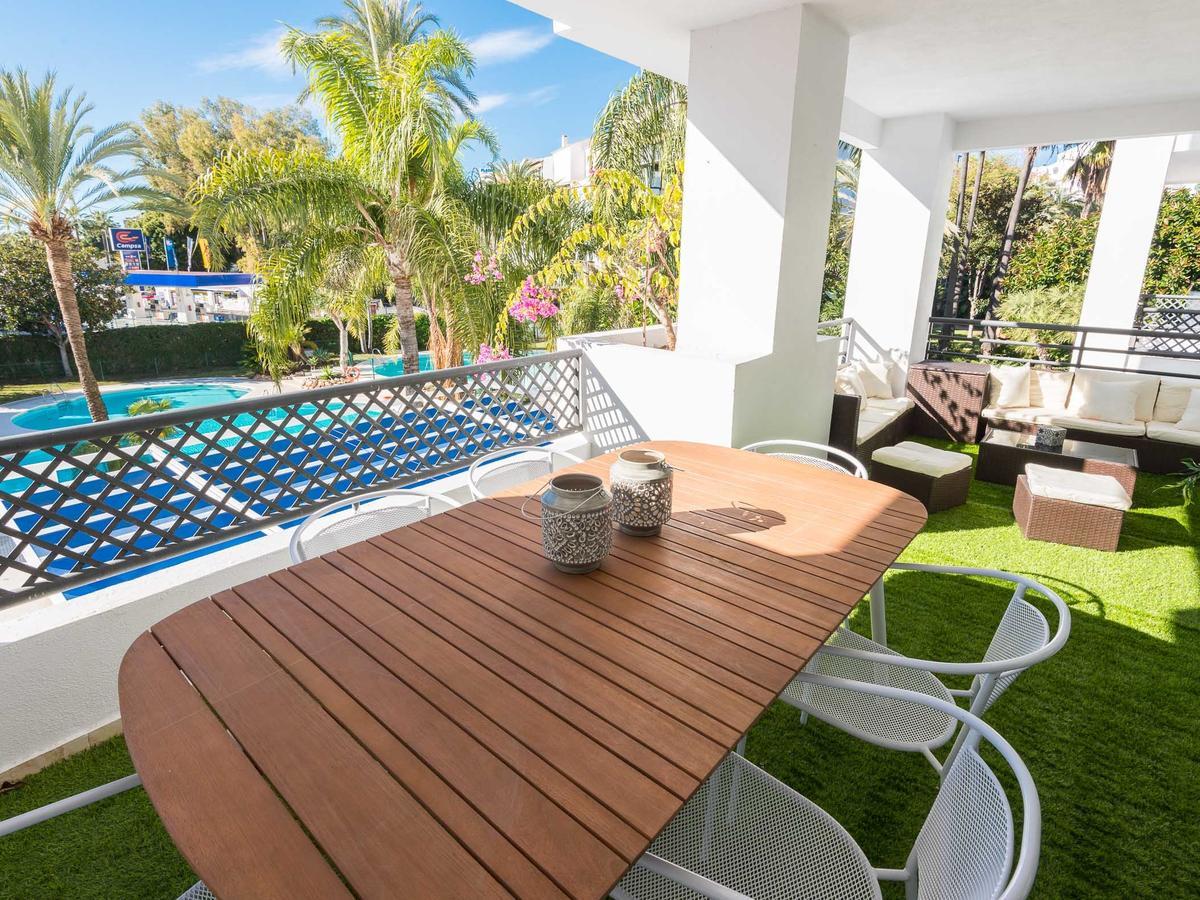 Vacation Marbella I Contemporary Central Apartment, Swimming-Pool, 24-7 Security, A Minute From The Marina, The Sea And Luxury Shopping Bagian luar foto